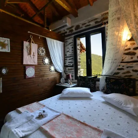 Ferienhaus Filoxenia- Drakia *