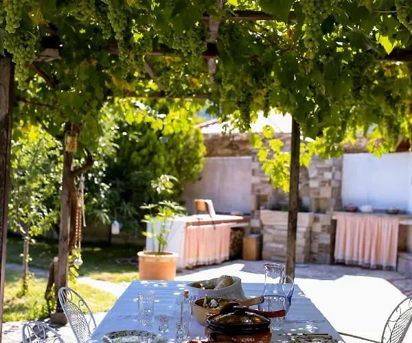 Nyaraló Filoxenia- Drakia Dhrákia