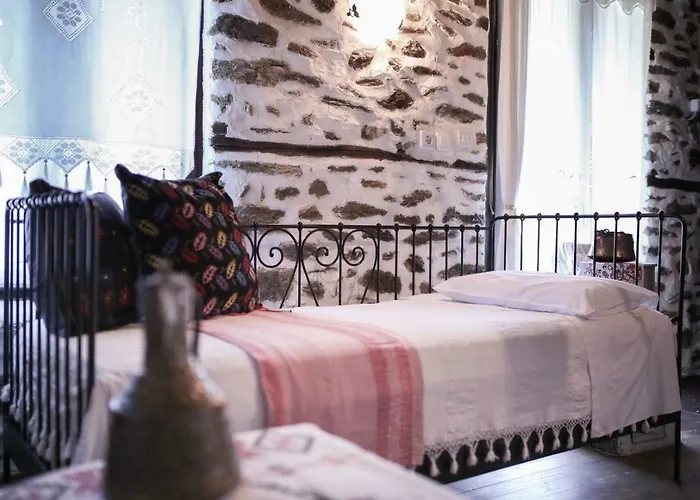 Filoxenia- Drakia Dhrákia